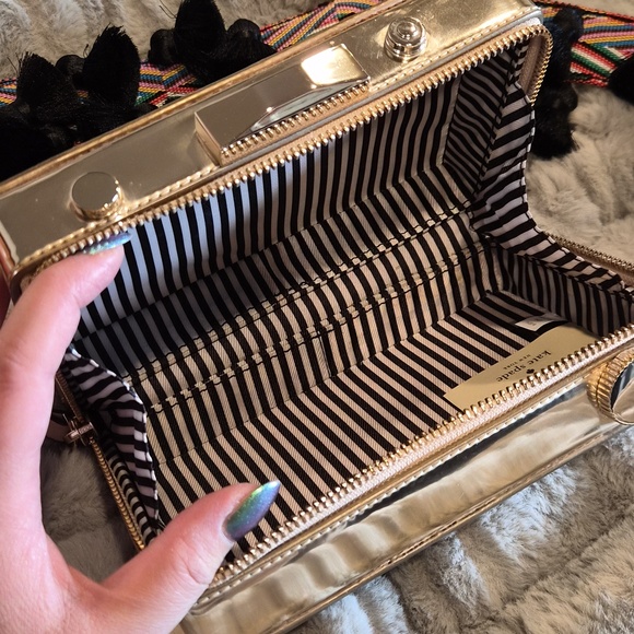 Kate Spade Spice Things Up Camera Bag - Picture 10 of 12